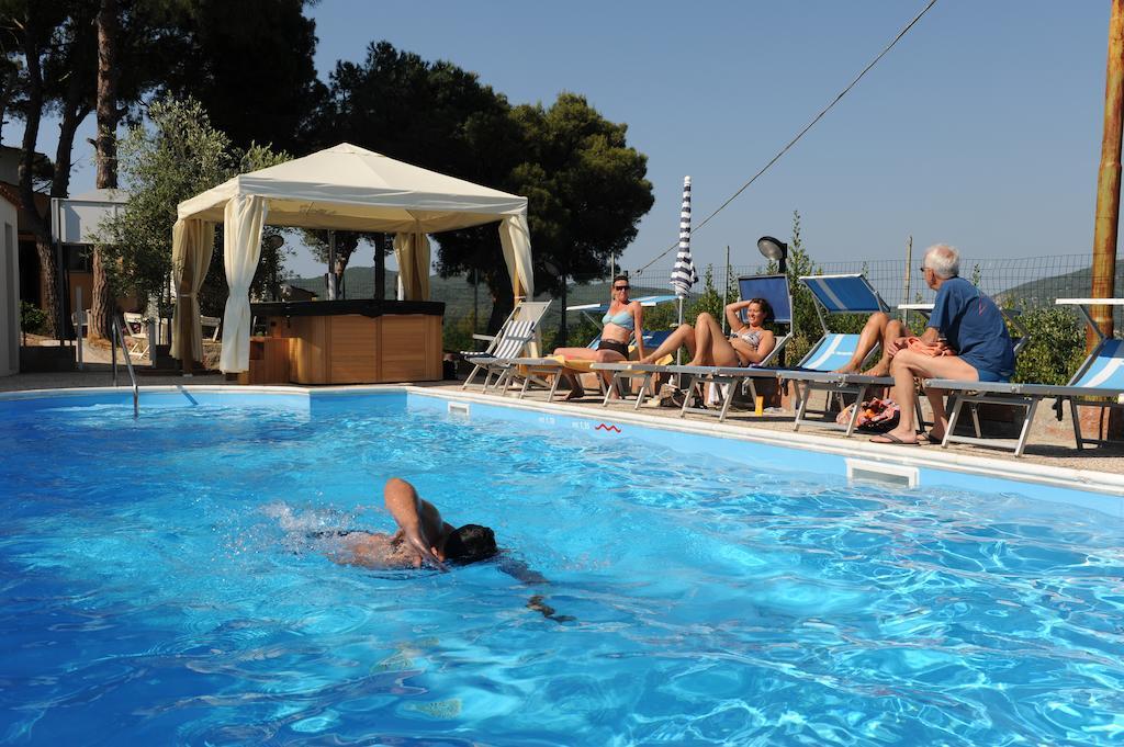 Residence Vacanza Mare Марина-ди-Кампо Экстерьер фото